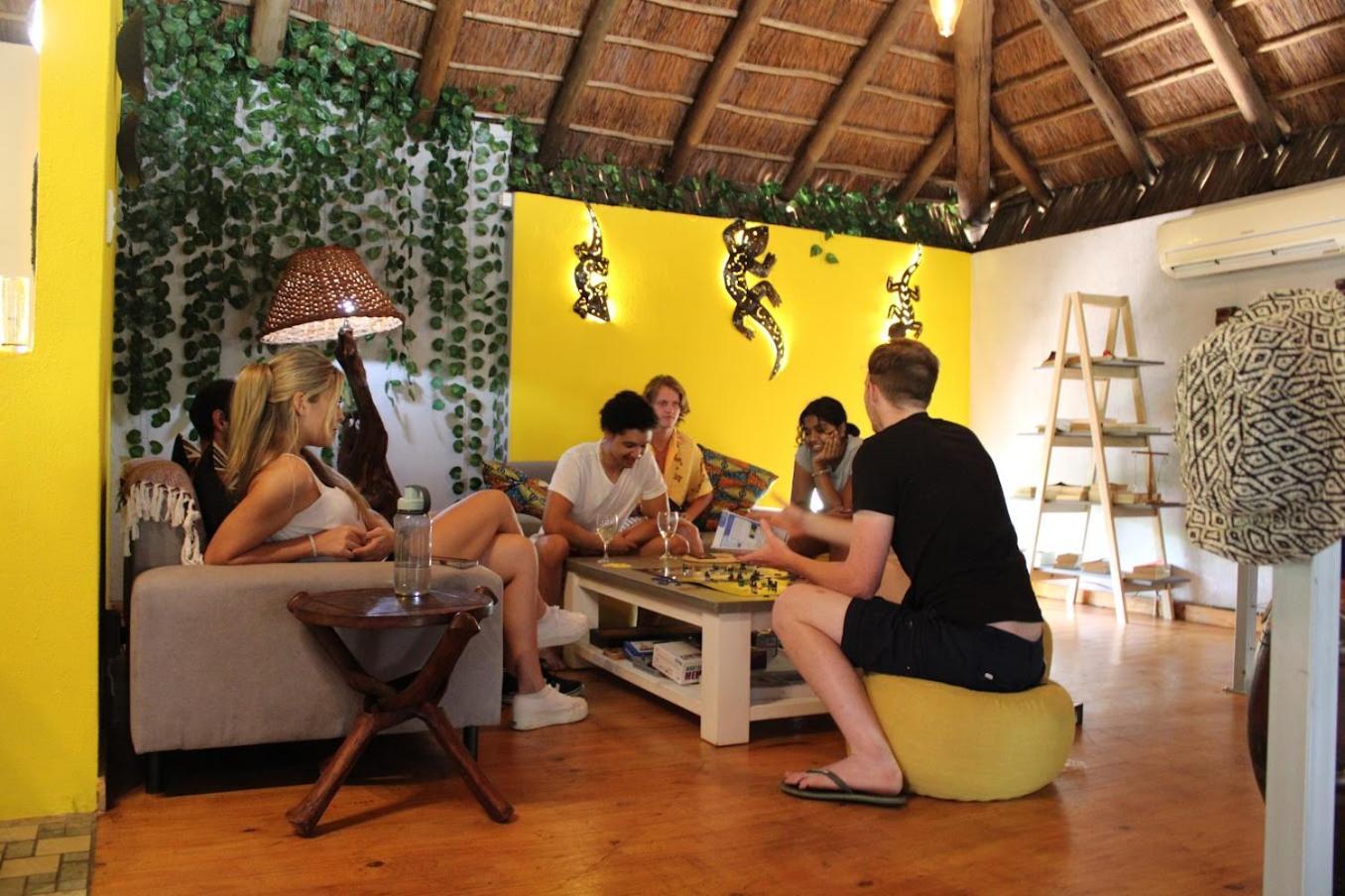 Kruger Park Hostel Marloth Park Exteriér fotografie